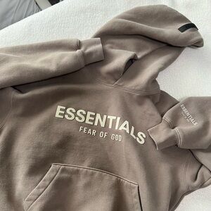 Kids Essentials Sweatshirt Size 8! Like new only worn once